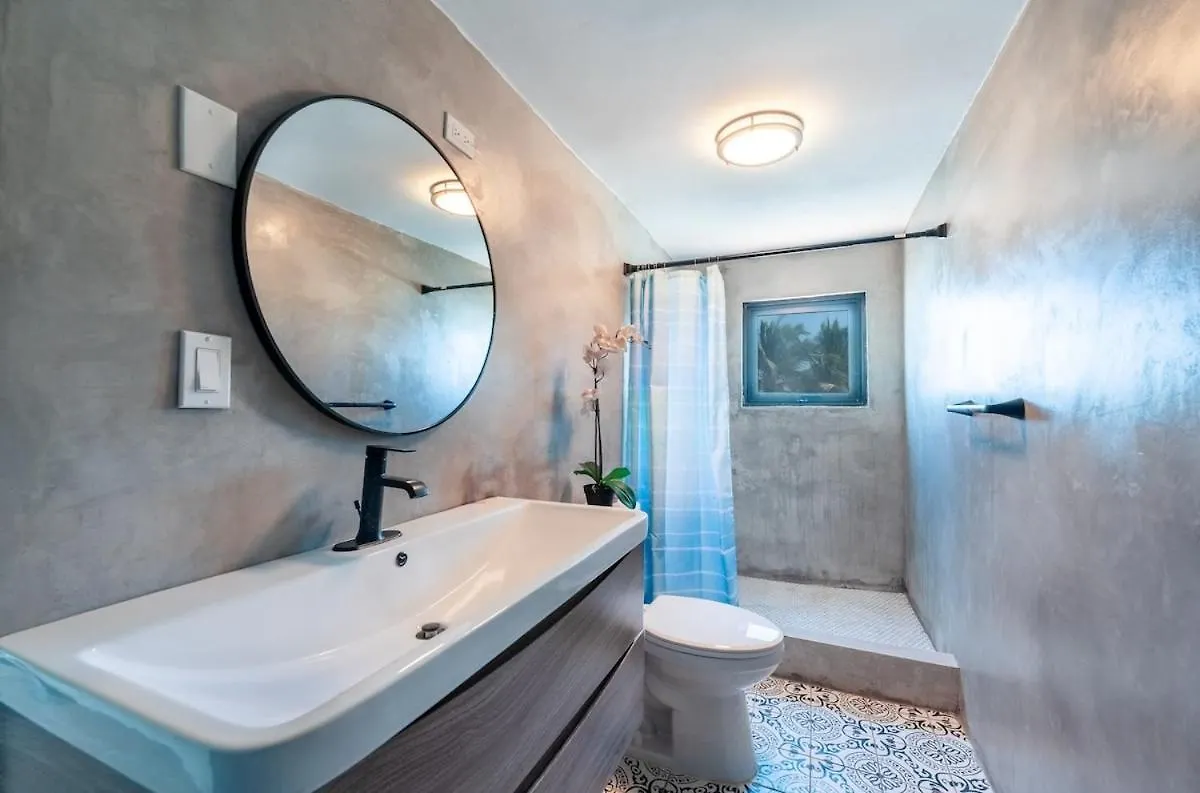 דוראדו 4 Bedroom Kikita Beach Villa Oceanfront W Pool פוארטו ריקו