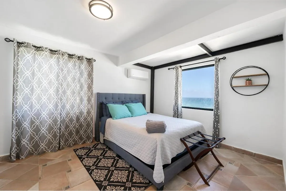 4 Bedroom Kikita Beach Villa Oceanfront W Pool 도라도 펜션
