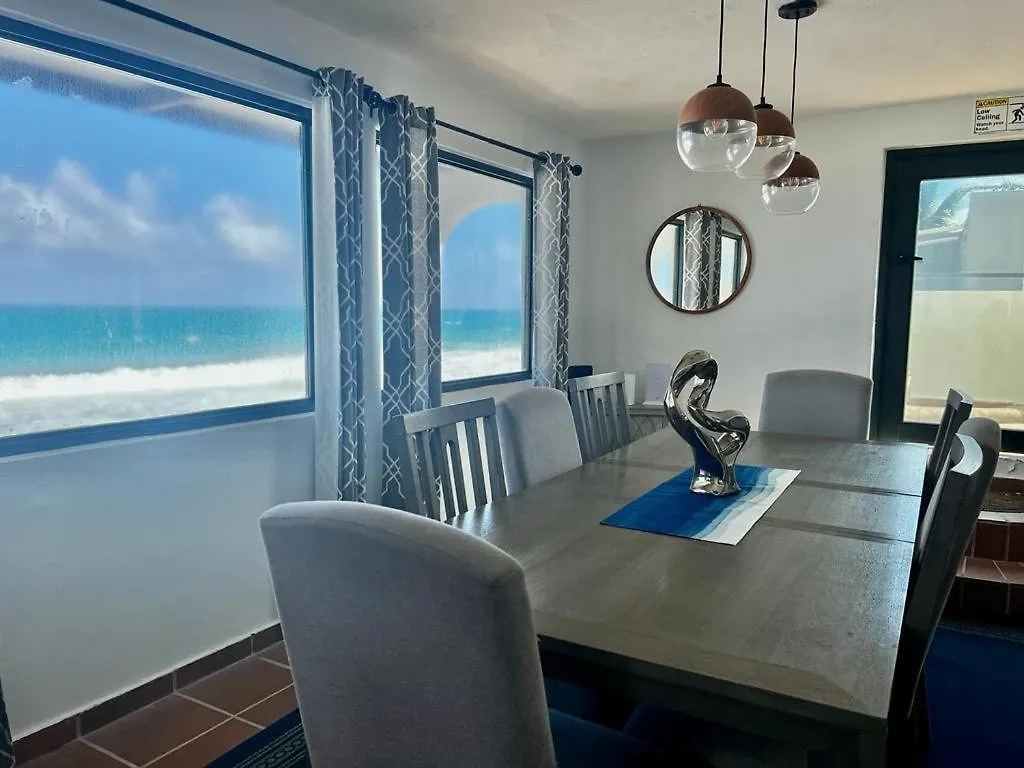 4 Bedroom Kikita Beach Villa Oceanfront W Pool 도라도 펜션